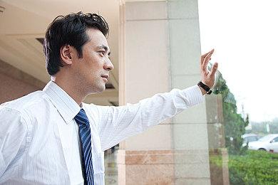 大量人才流失 神谷英树透露更多游戏主创离开白金工作室